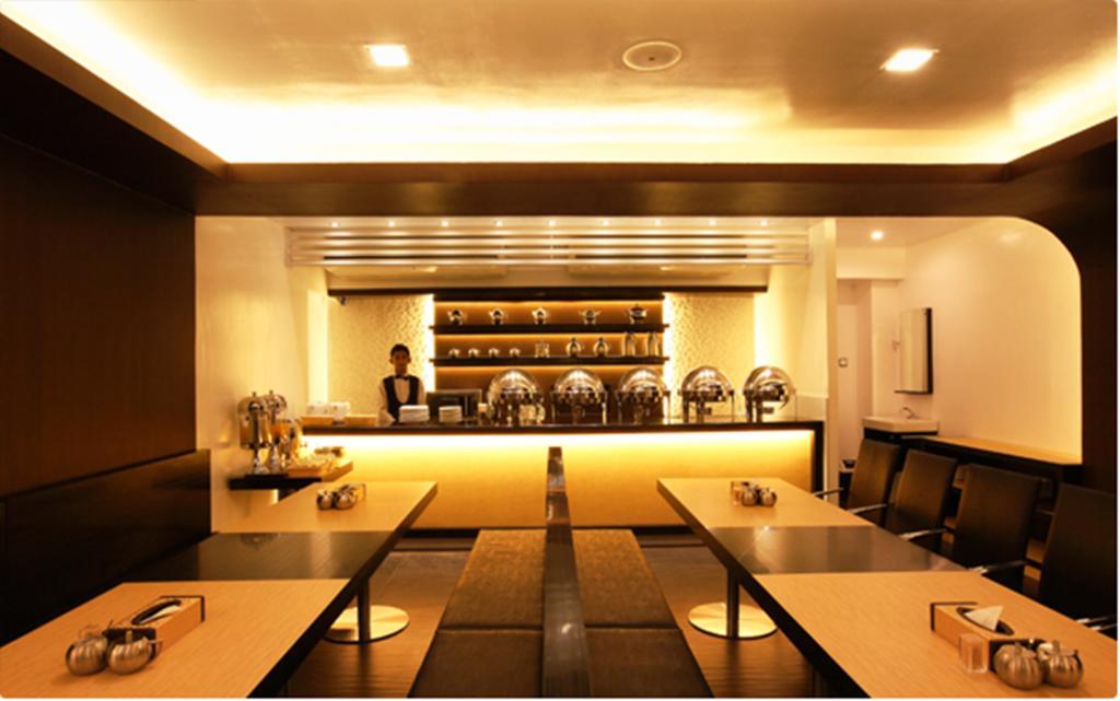 Clover City Center Plus Hotel Yangon Eksteriør bilde