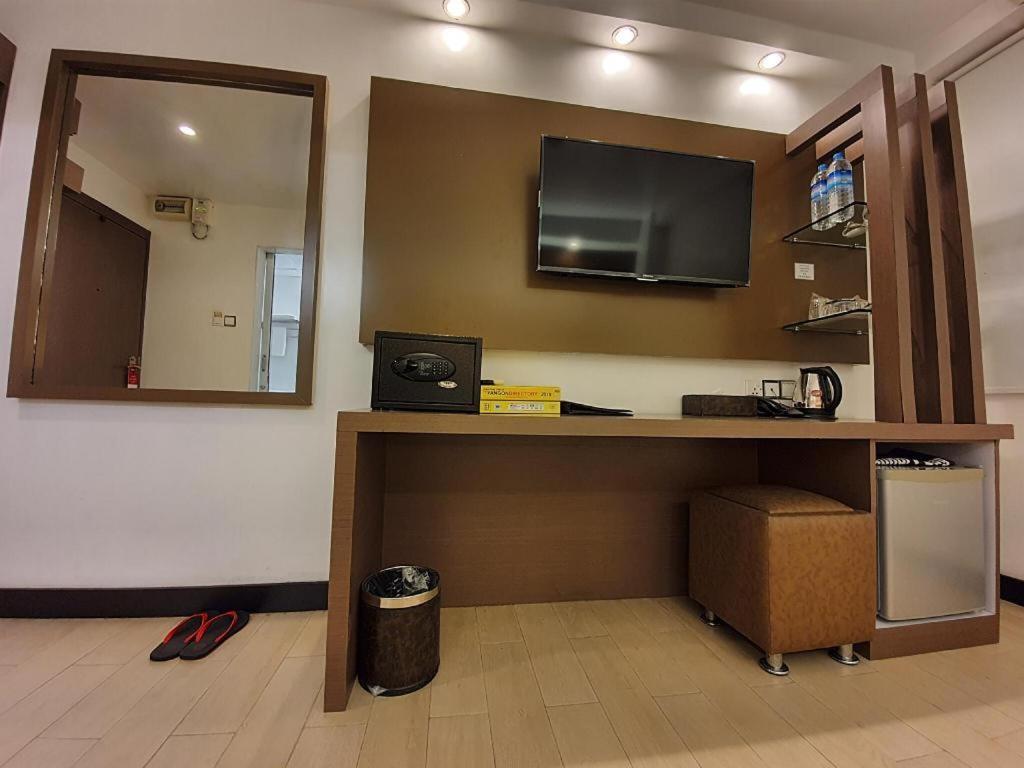 Clover City Center Plus Hotel Yangon Eksteriør bilde