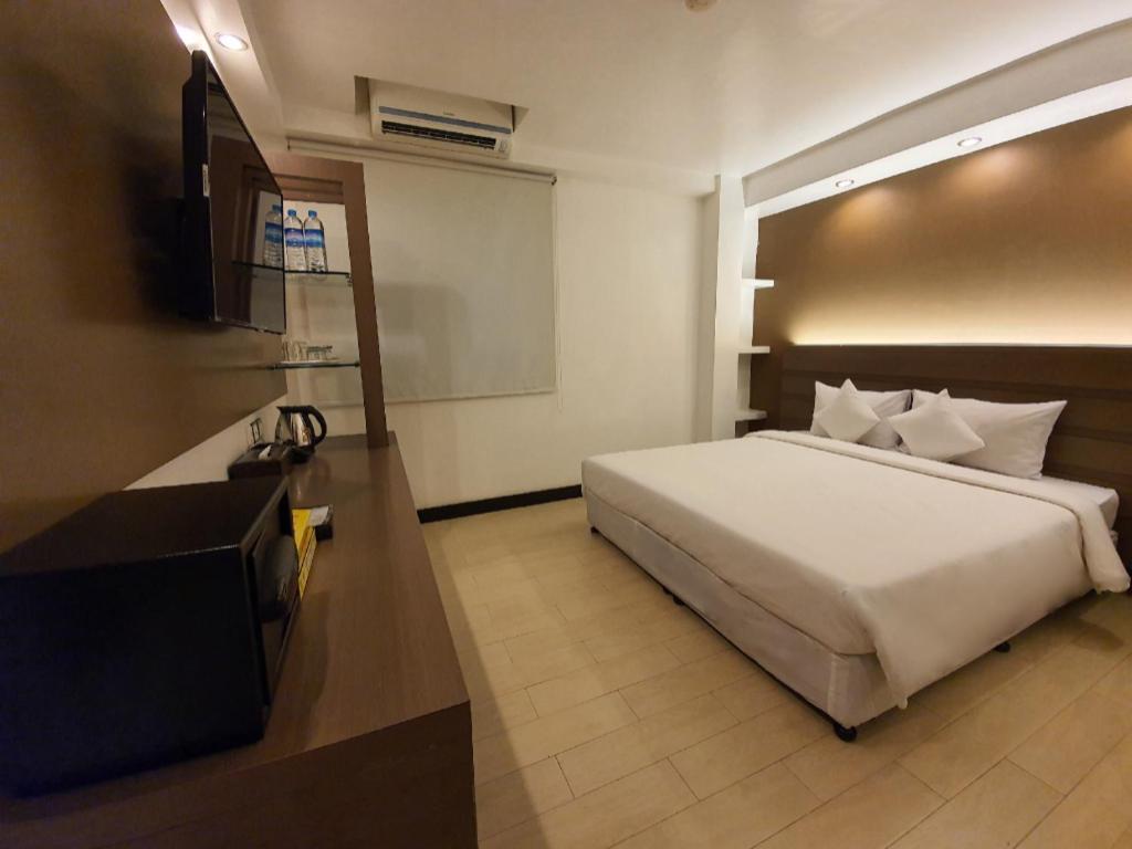 Clover City Center Plus Hotel Yangon Eksteriør bilde