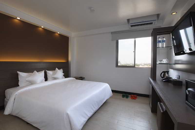 Clover City Center Plus Hotel Yangon Eksteriør bilde