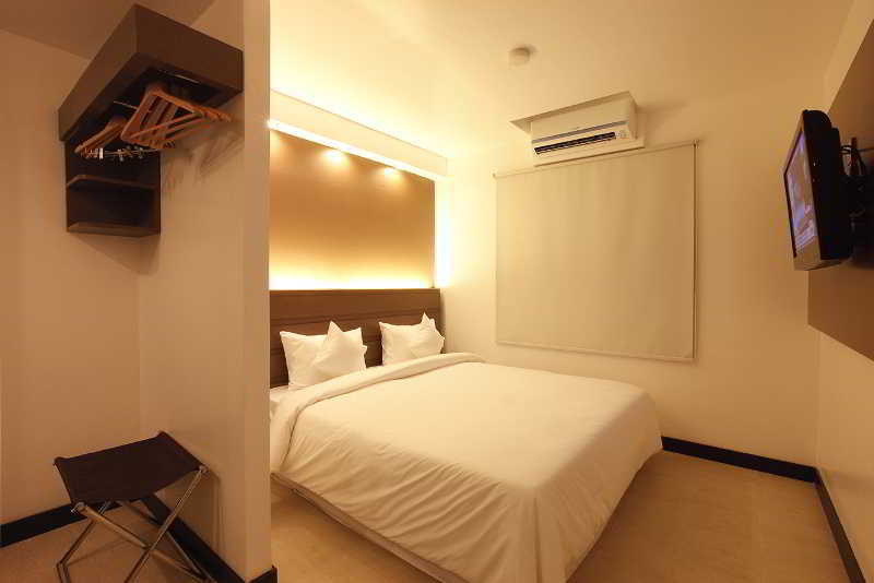 Clover City Center Plus Hotel Yangon Eksteriør bilde