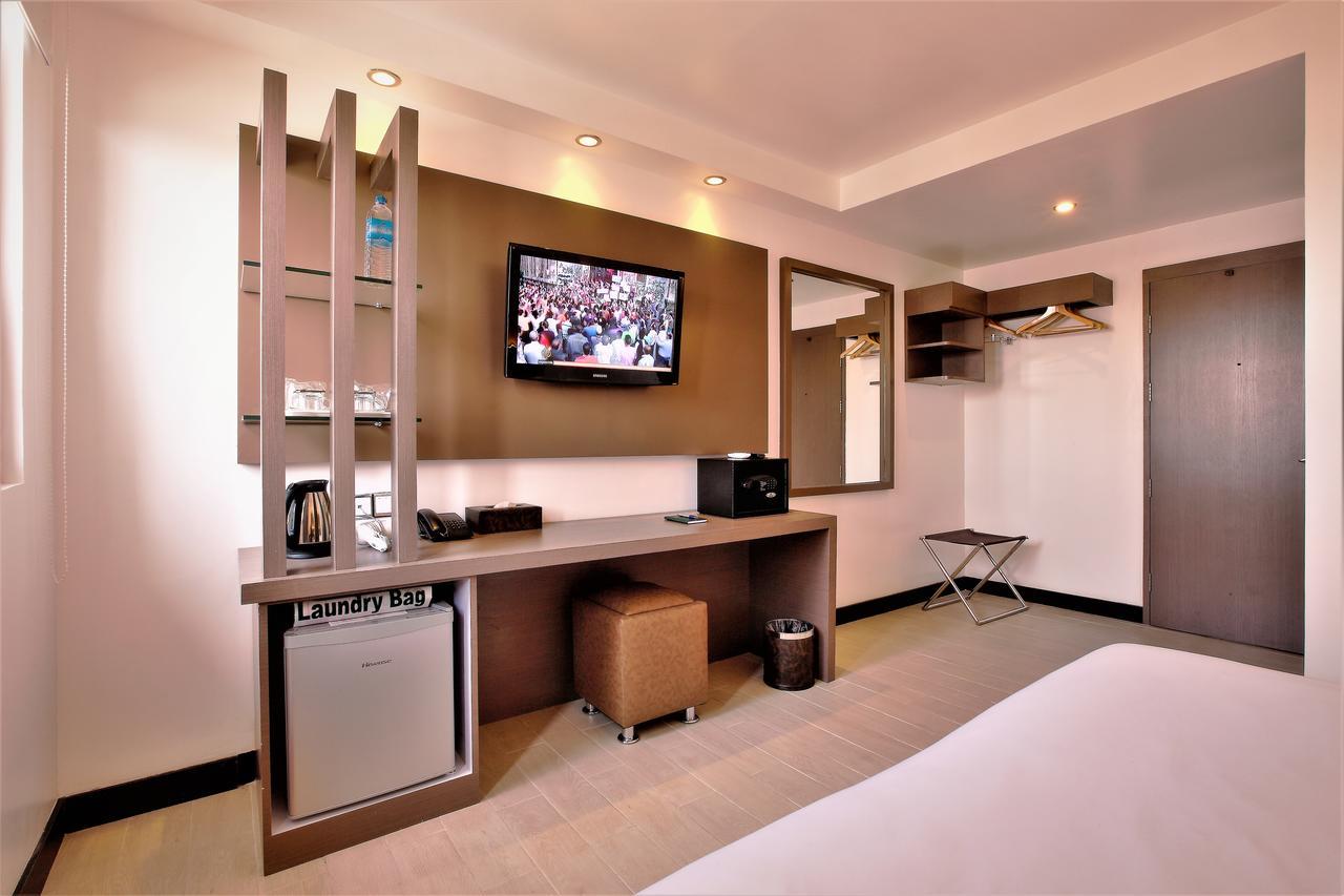 Clover City Center Plus Hotel Yangon Eksteriør bilde