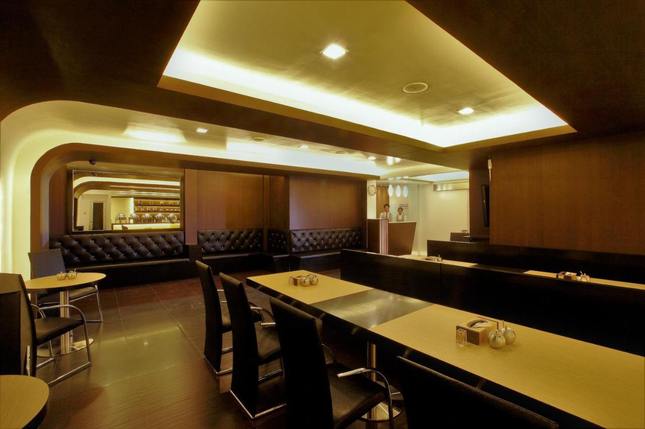 Clover City Center Plus Hotel Yangon Eksteriør bilde